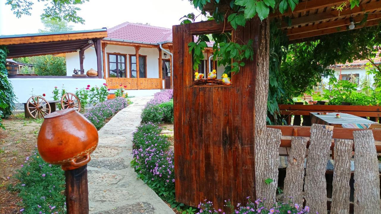 מלון Srebŭrna Babinata Kashta-Srebarna מראה חיצוני תמונה